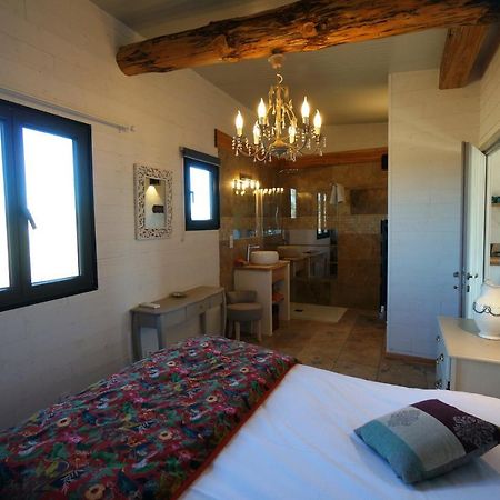 Gites Equestres Lou Caloun - Les Saintes Maries De La Mer Exterior photo